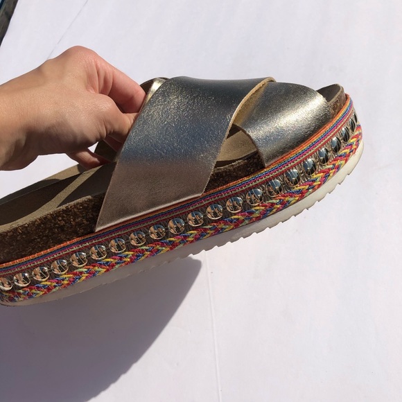 Carvela by Kurt Geiger Kake platform gold sandal - Picture 11 of 13